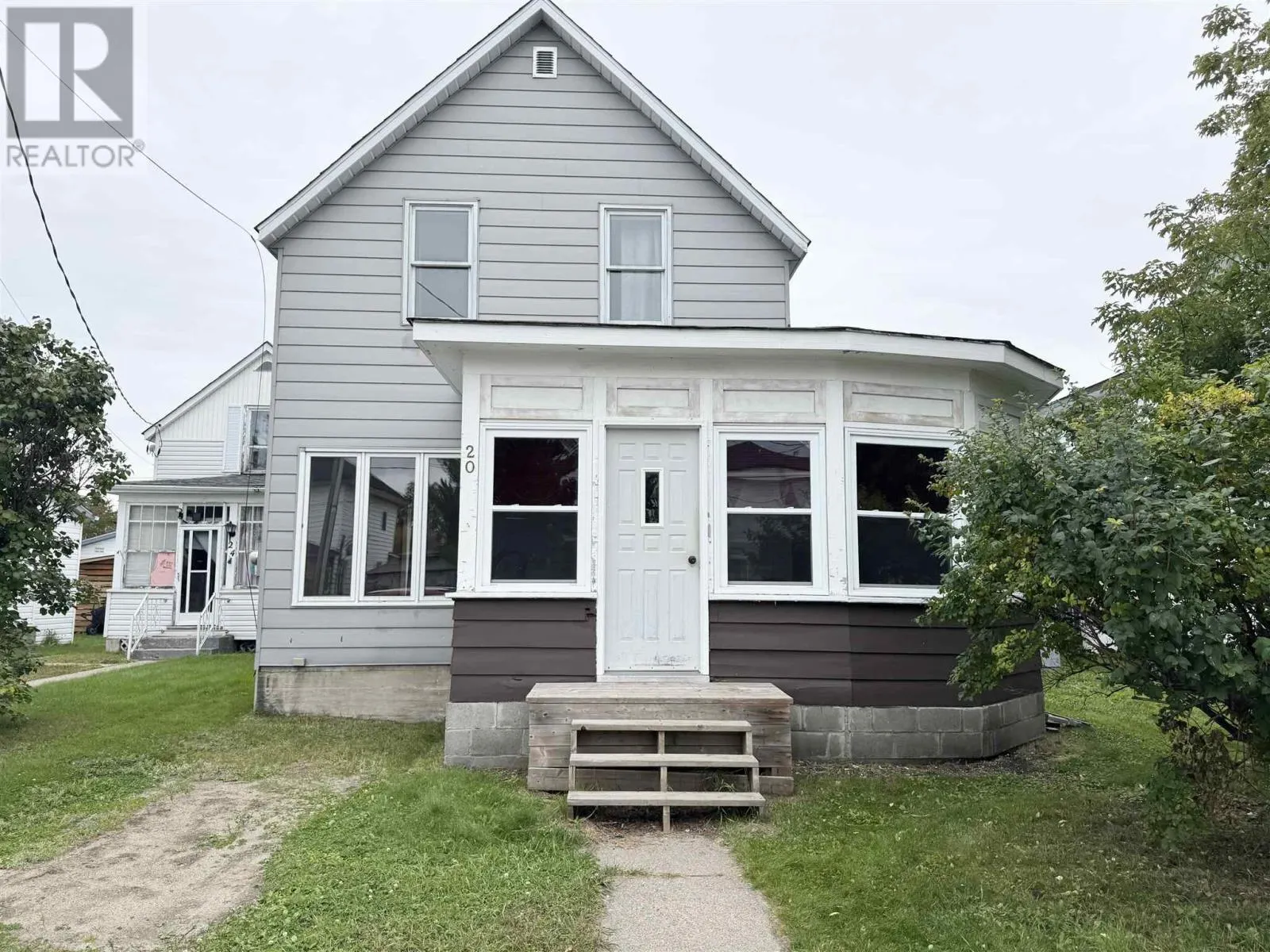 20 Aberdeen ST N