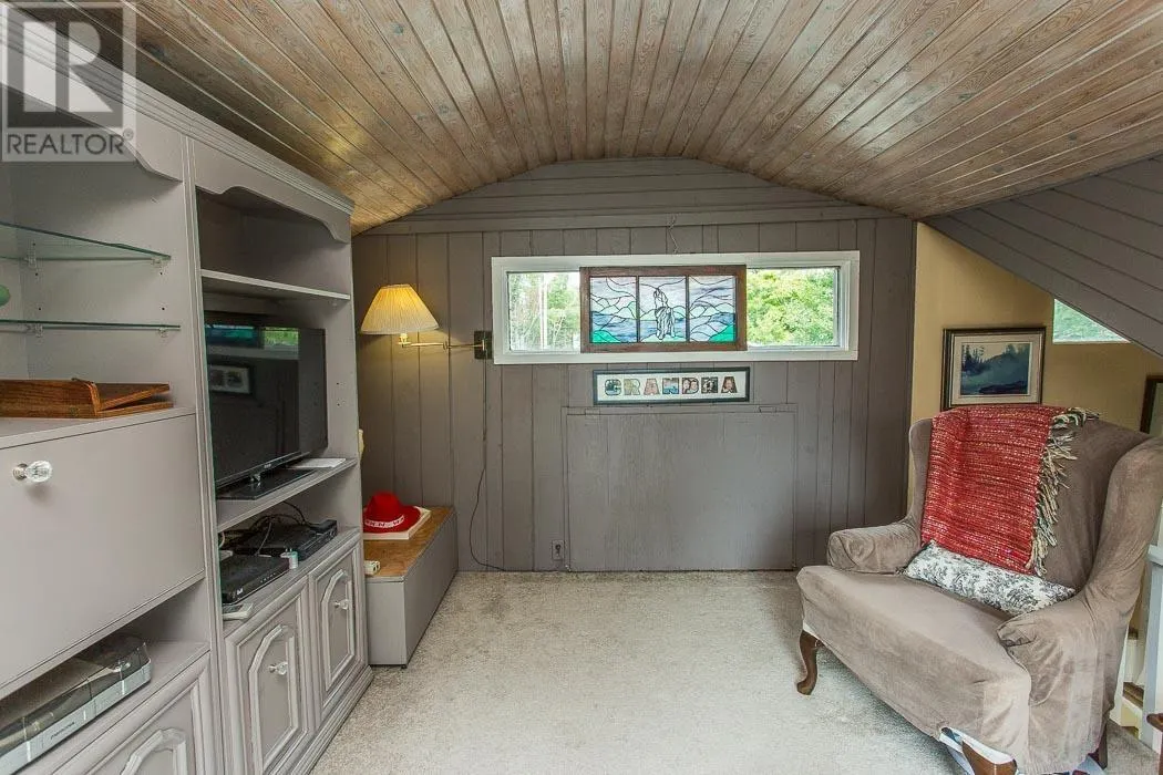 126 Waltonen RD|Plummer Additional Township