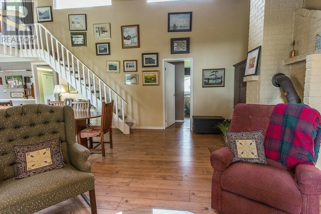 126 Waltonen RD|Plummer Additional Township
