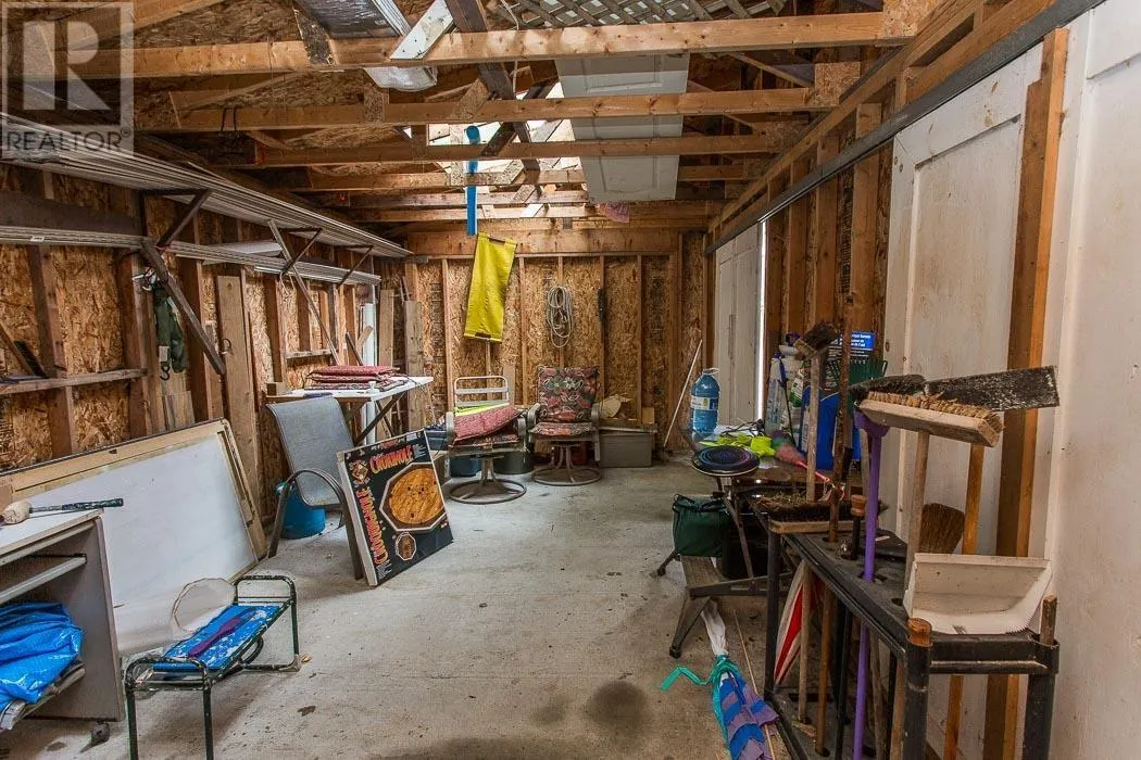 126 Waltonen RD|Plummer Additional Township