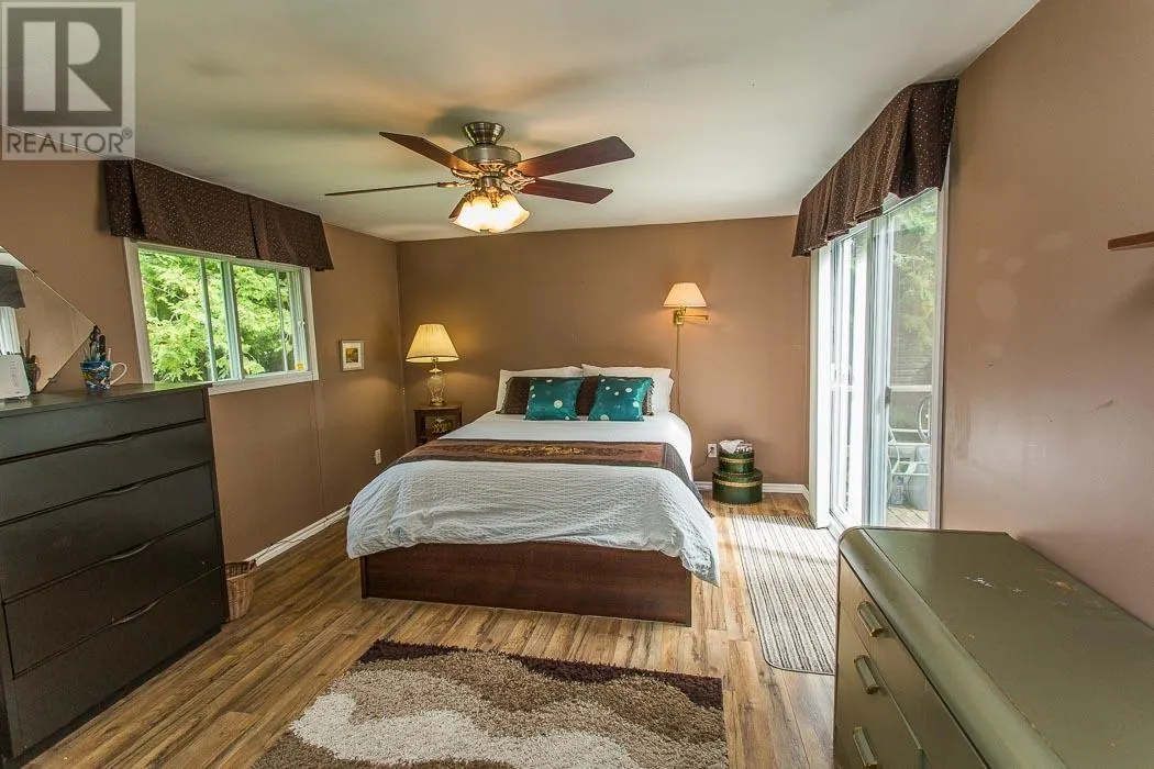 126 Waltonen RD|Plummer Additional Township