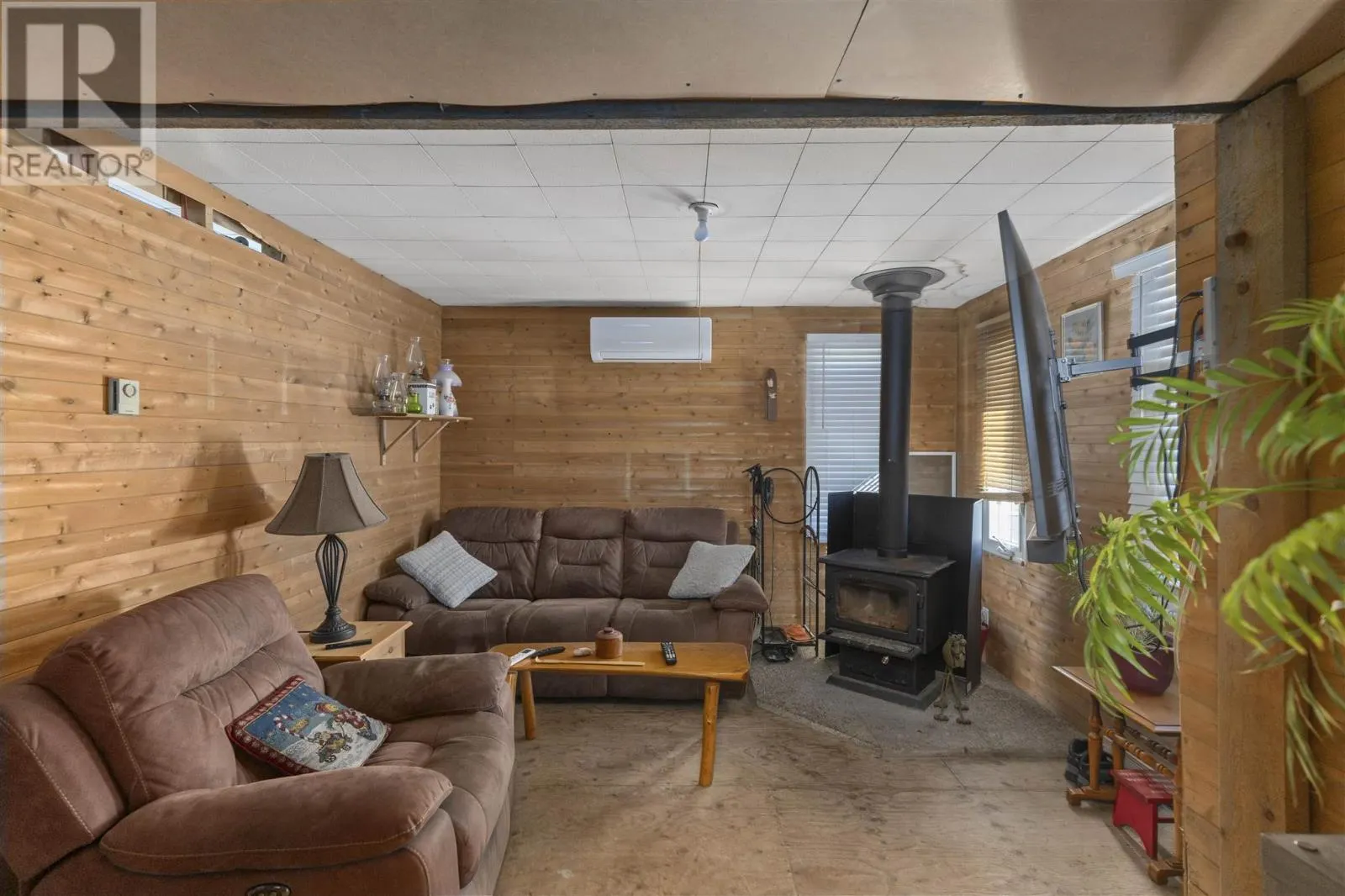 45 Hiltz RD|Aweres Township