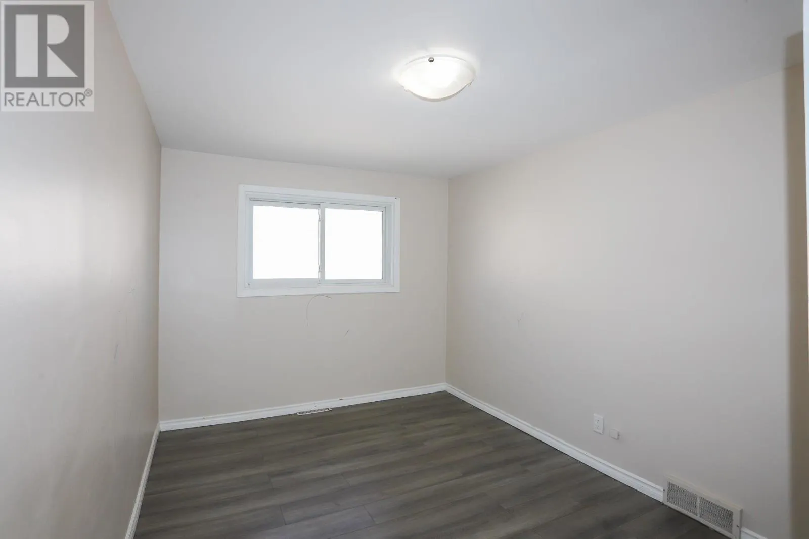 117 Turner AVE