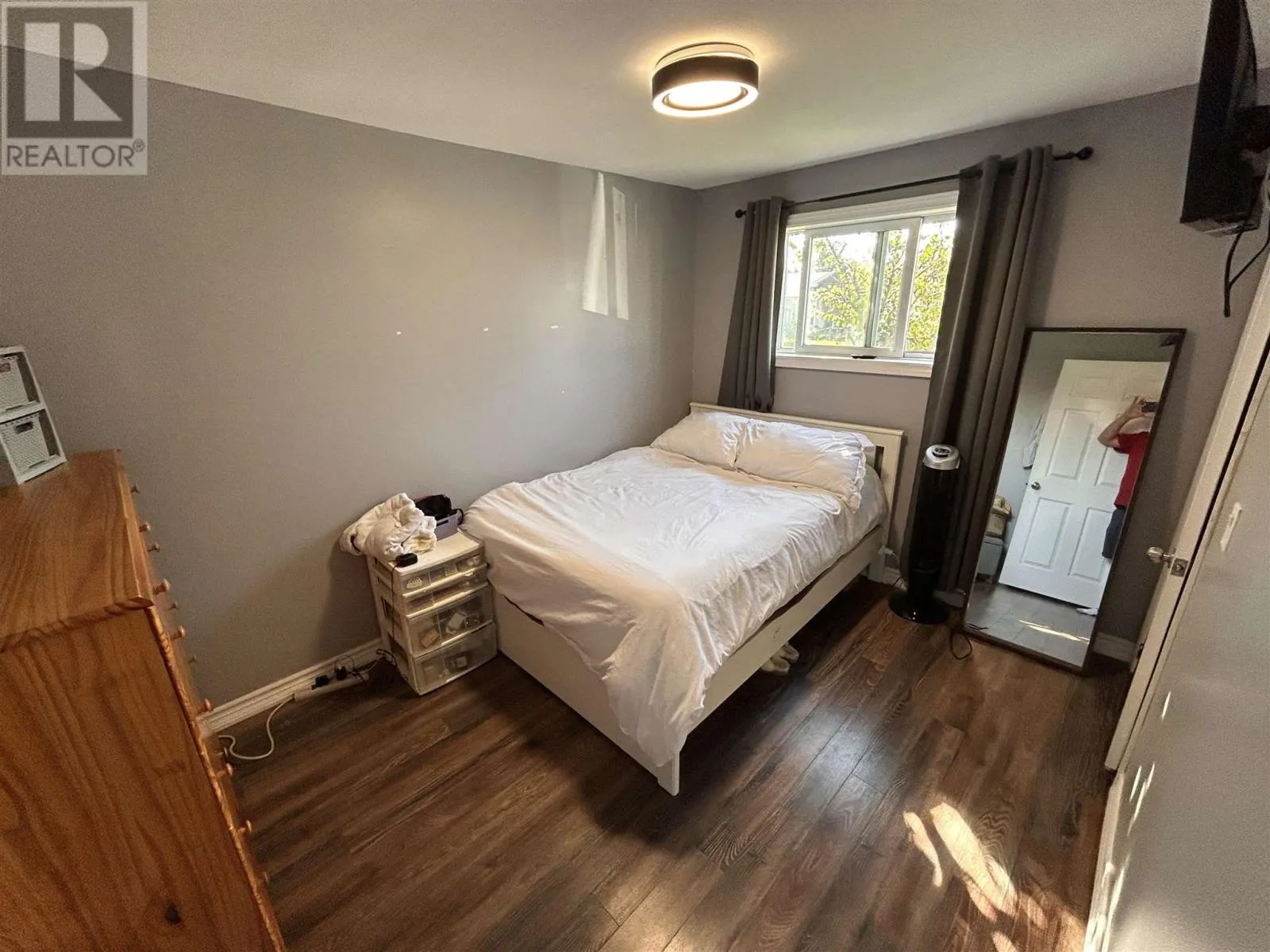 233 Selby RD