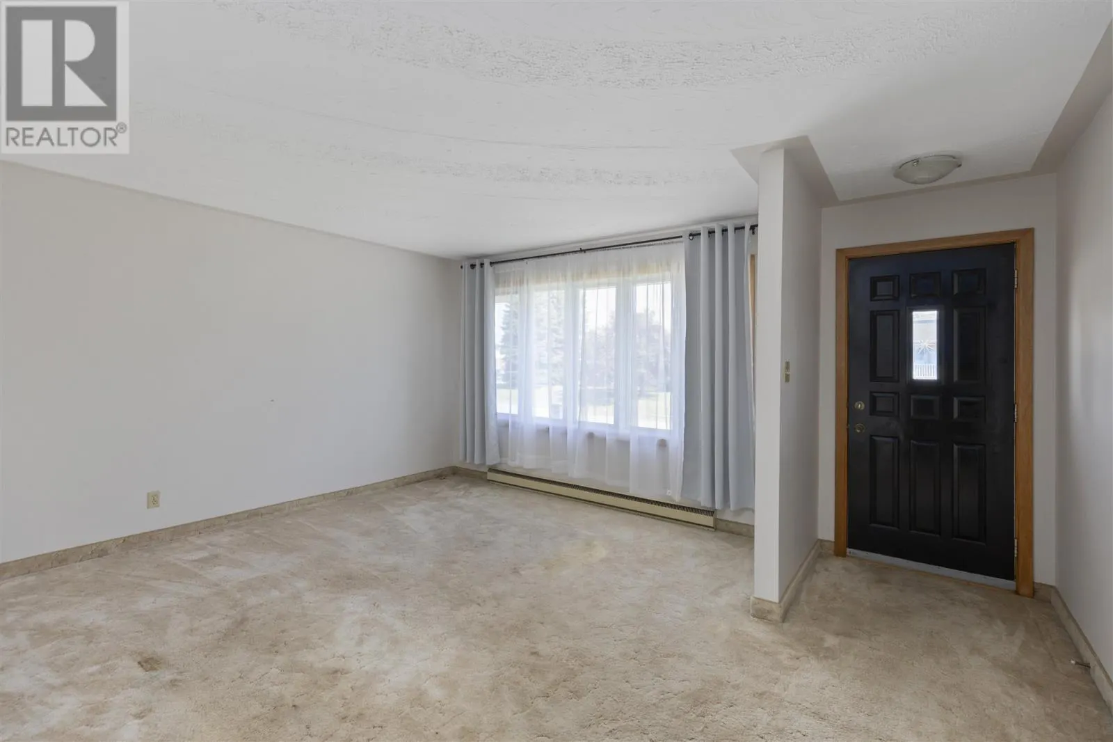16 Admiral DR