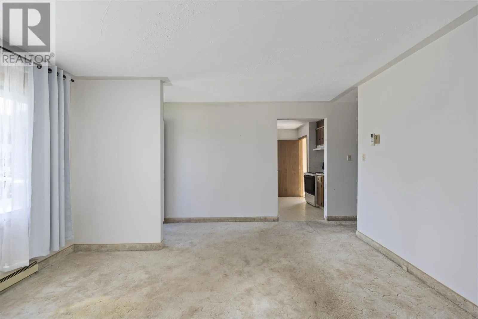 16 Admiral DR