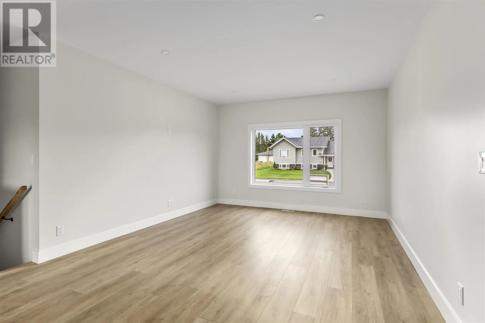 7 Sherbrook DR
