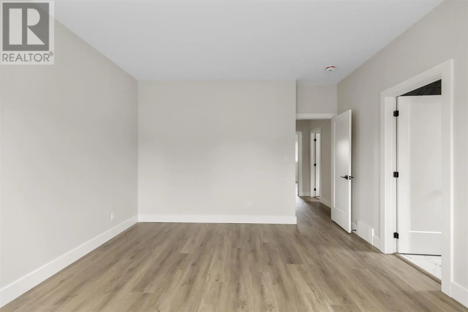 7 Sherbrook DR