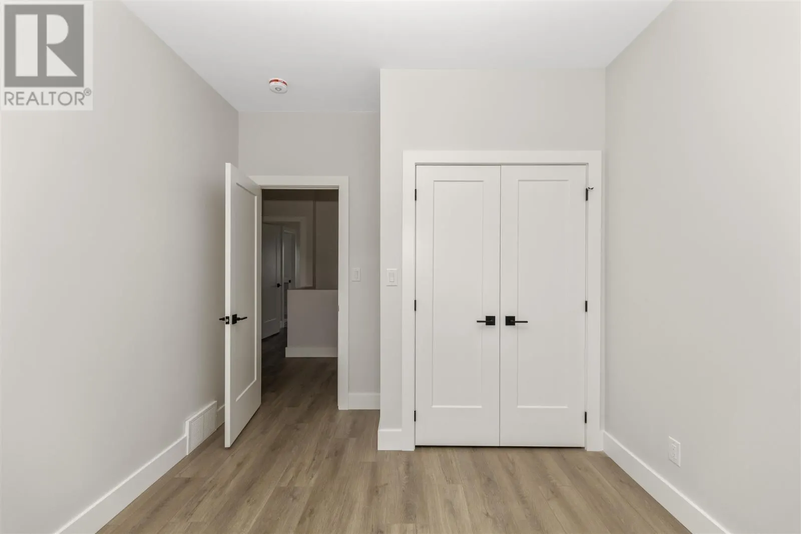 7 Sherbrook DR