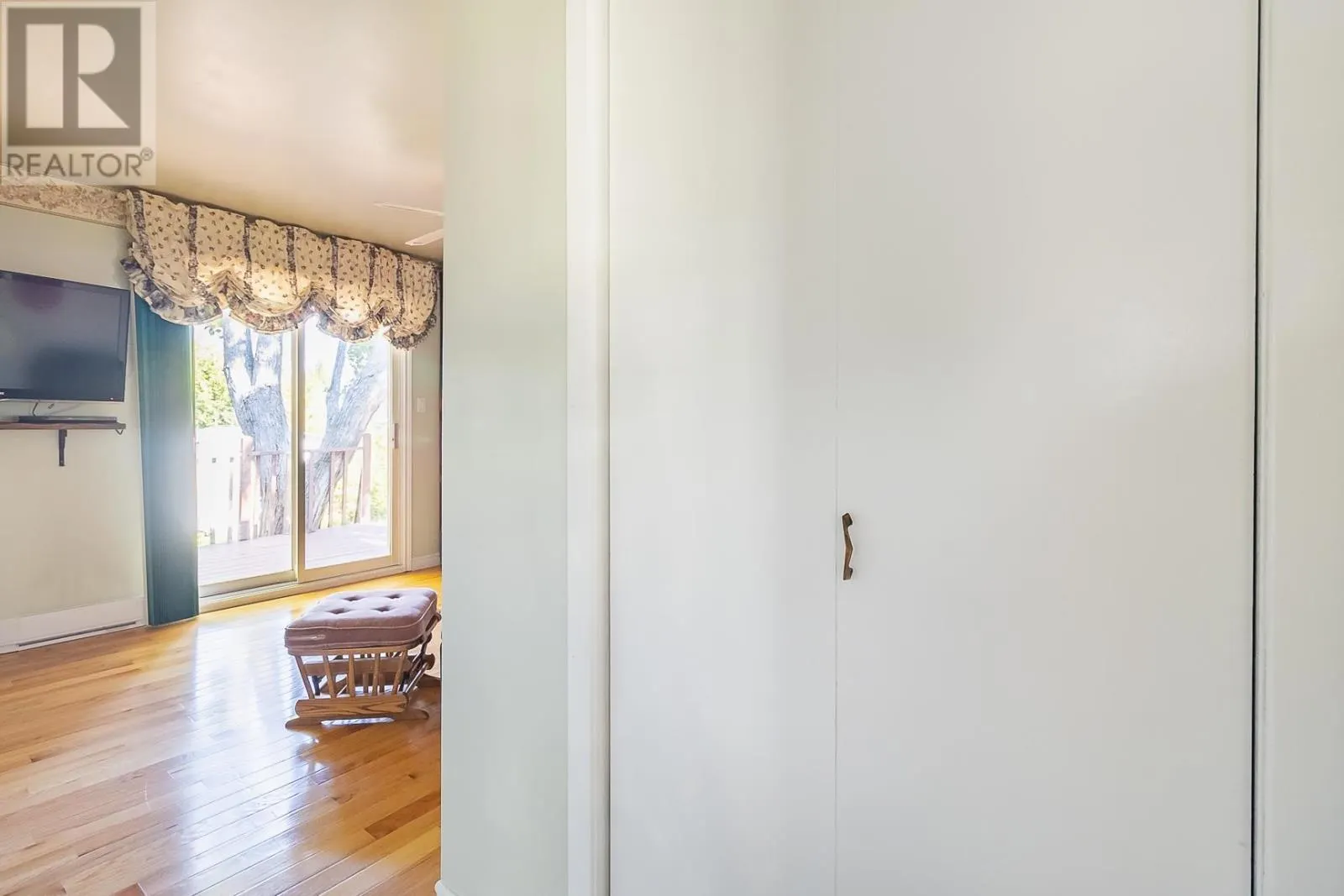 30 Carlbert ST
