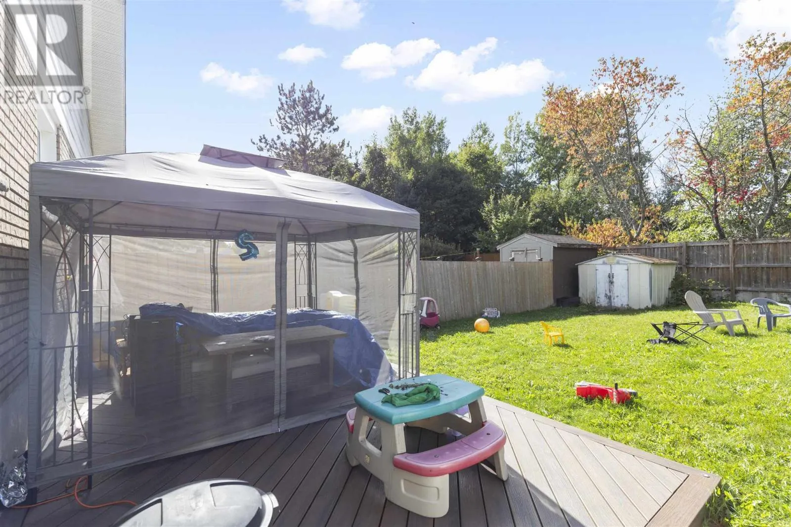 19 Silver Birch DR