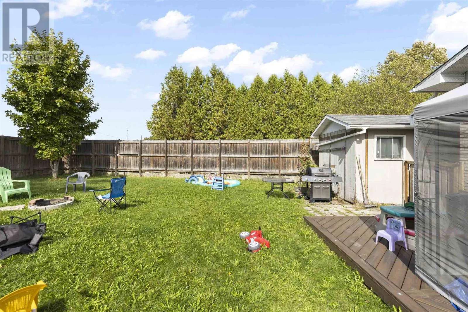 19 Silver Birch DR