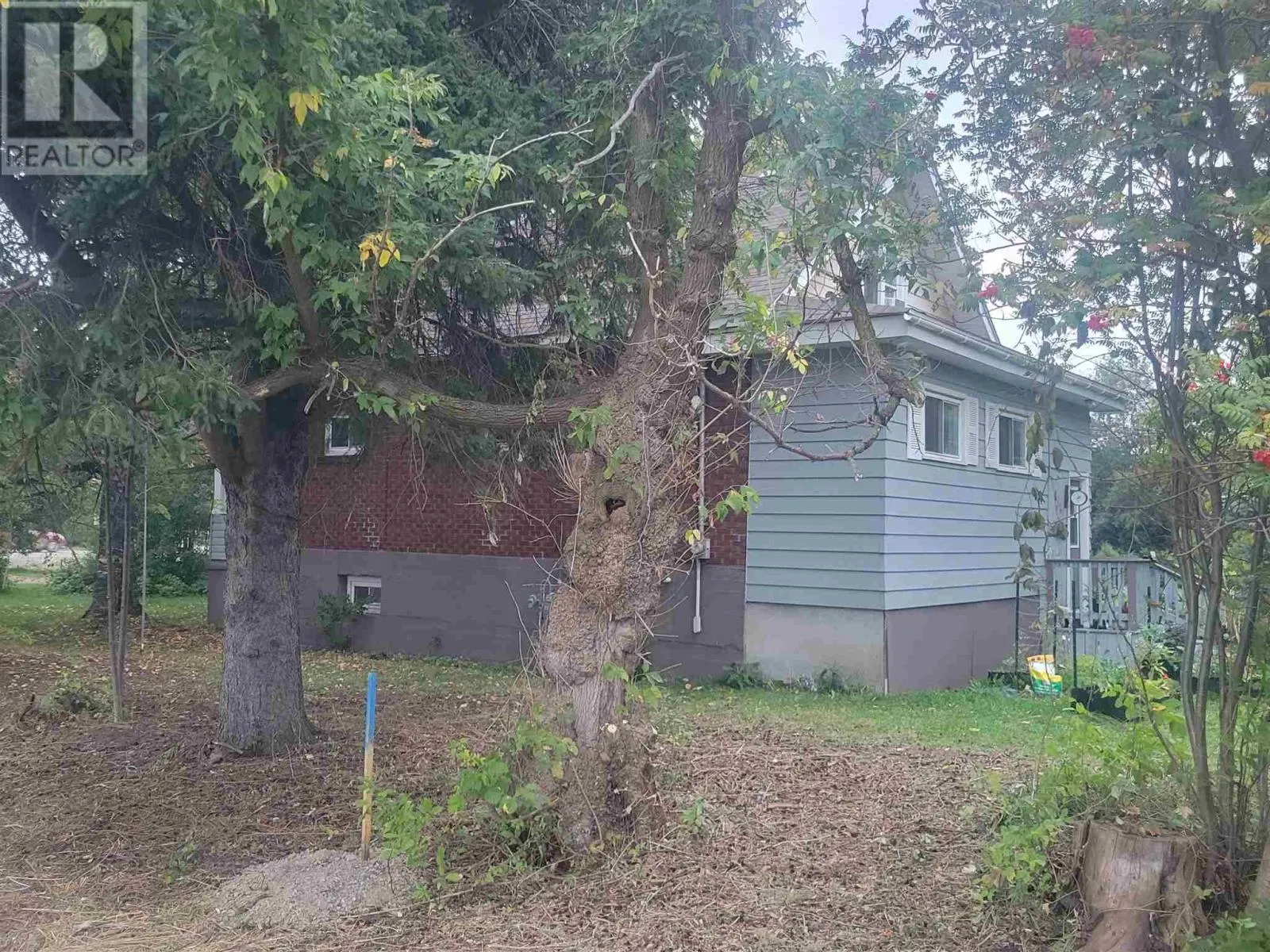 444 Laurier AVE