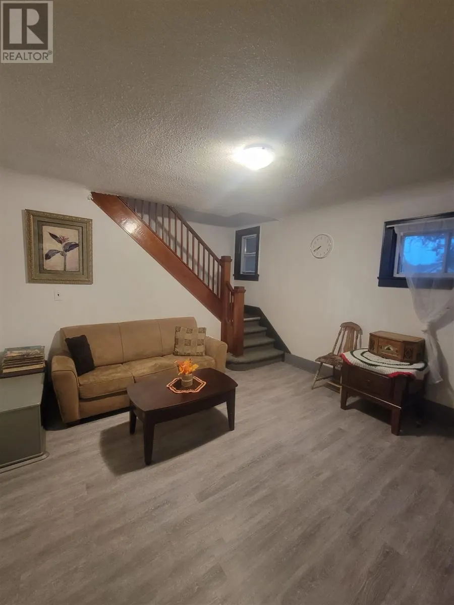 444 Laurier AVE