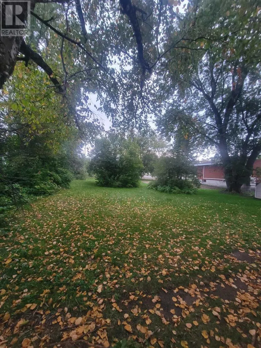 444 Laurier AVE