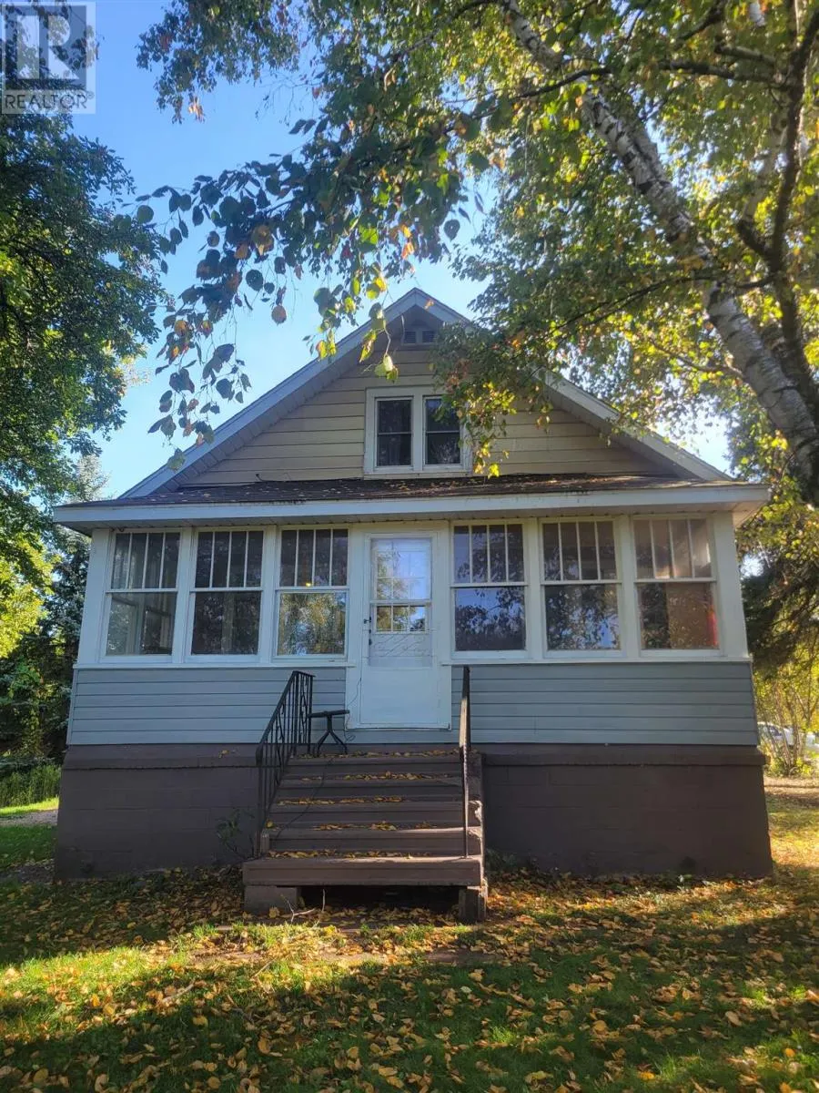 444 Laurier AVE