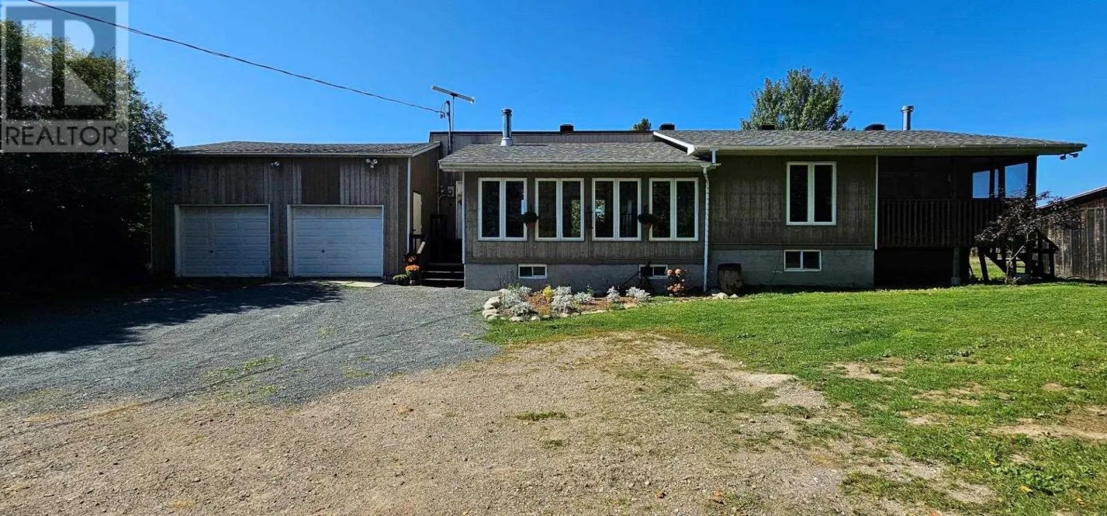 1 Hopper RD