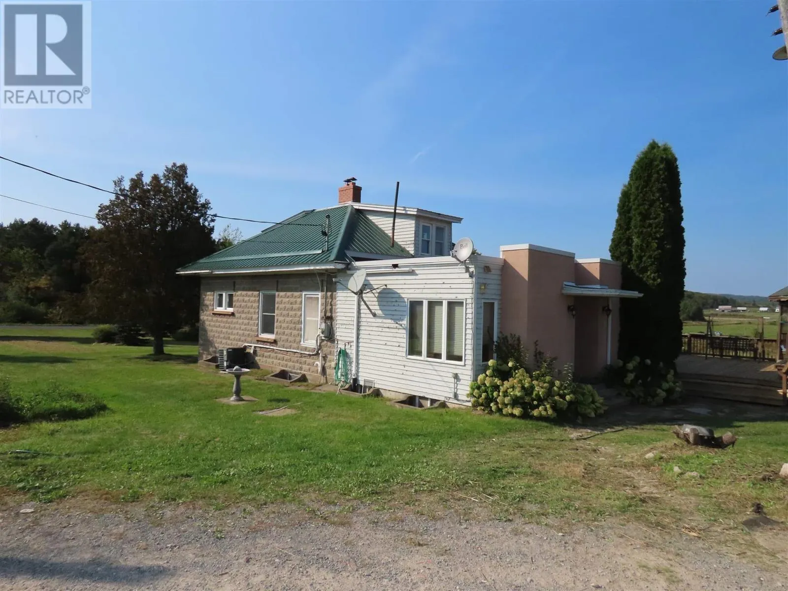 1804 Gordon Lake Rd.