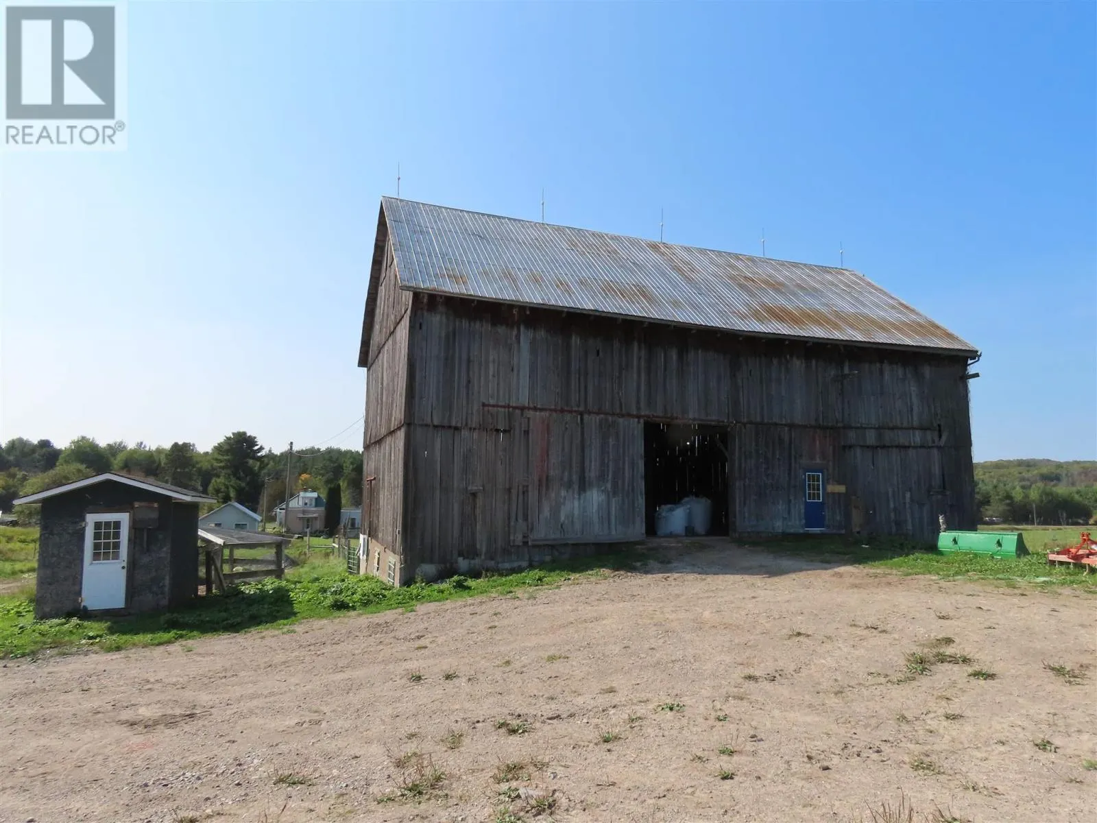 1804 Gordon Lake Rd.