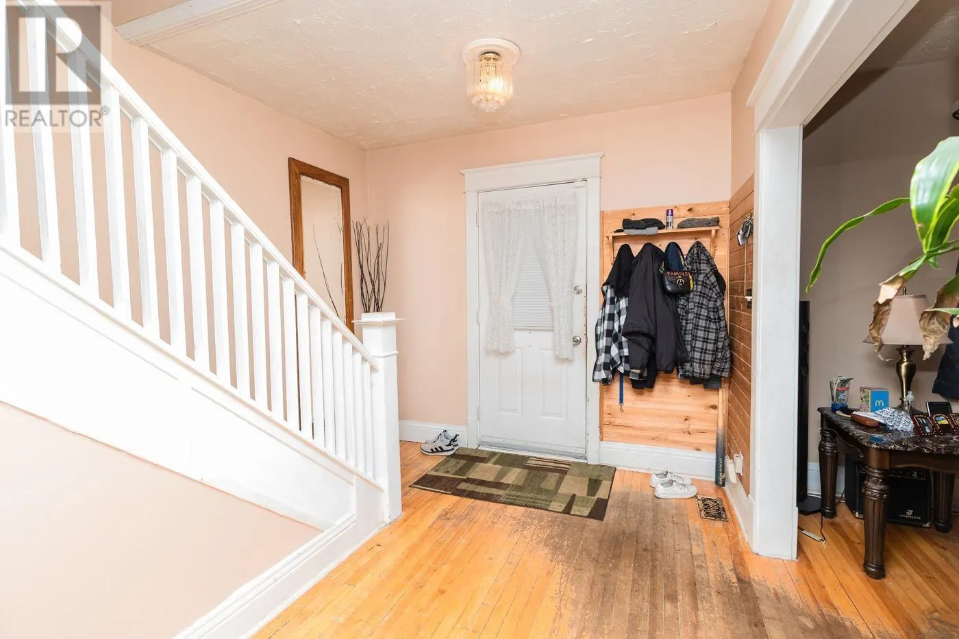 509 John ST