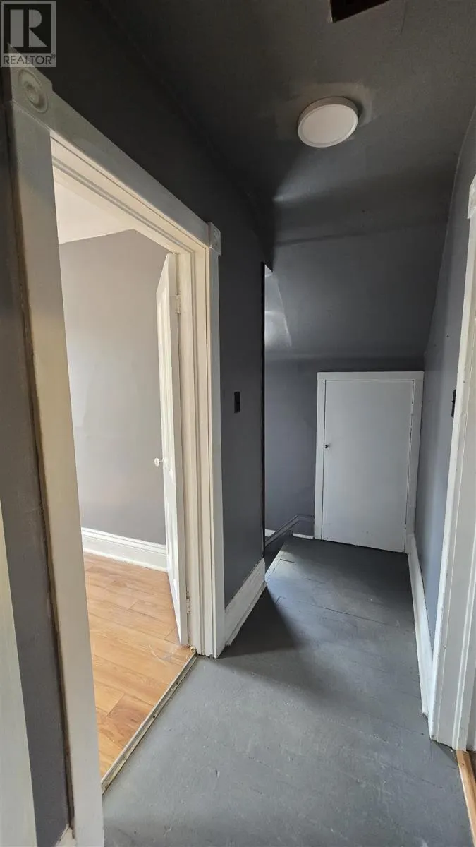 33 Pardee AVE
