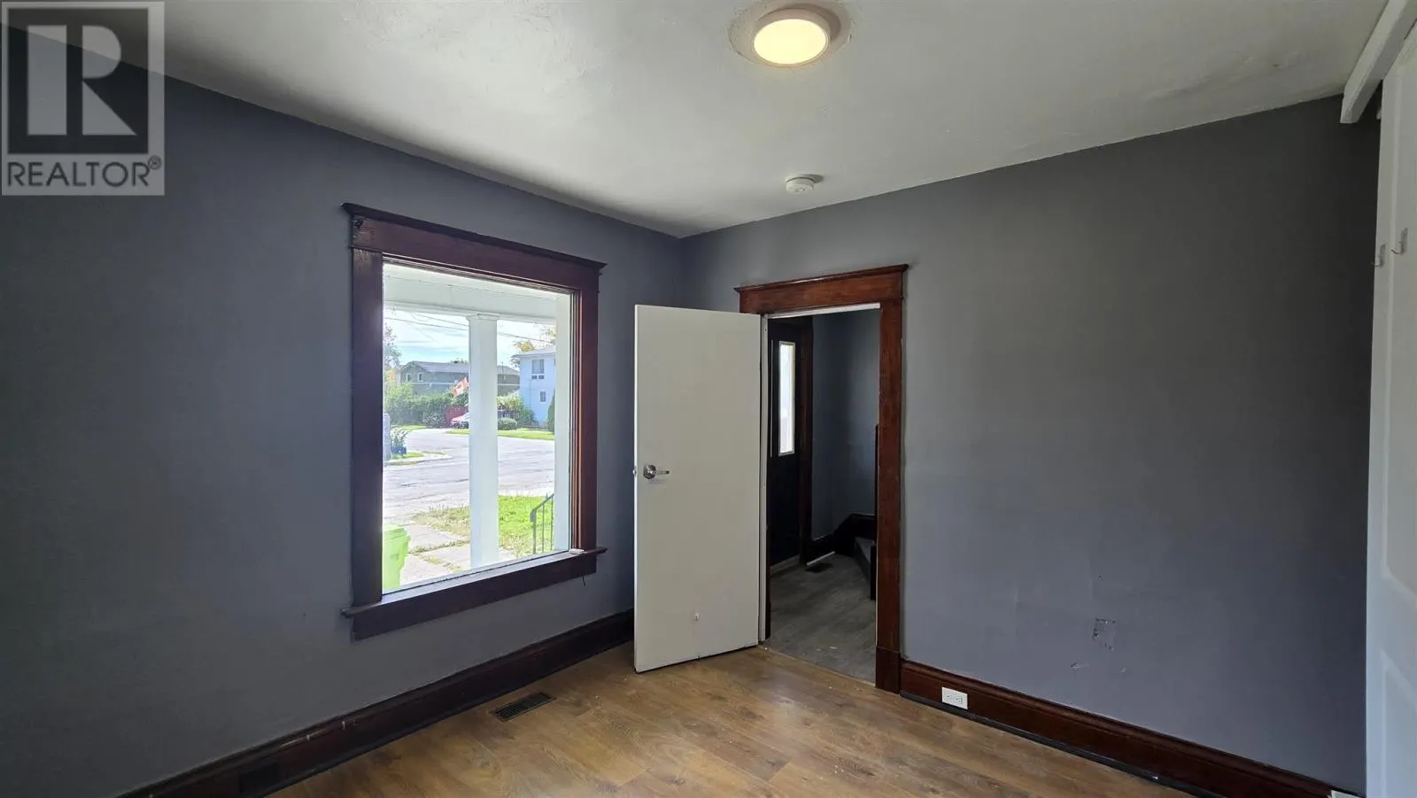 33 Pardee AVE
