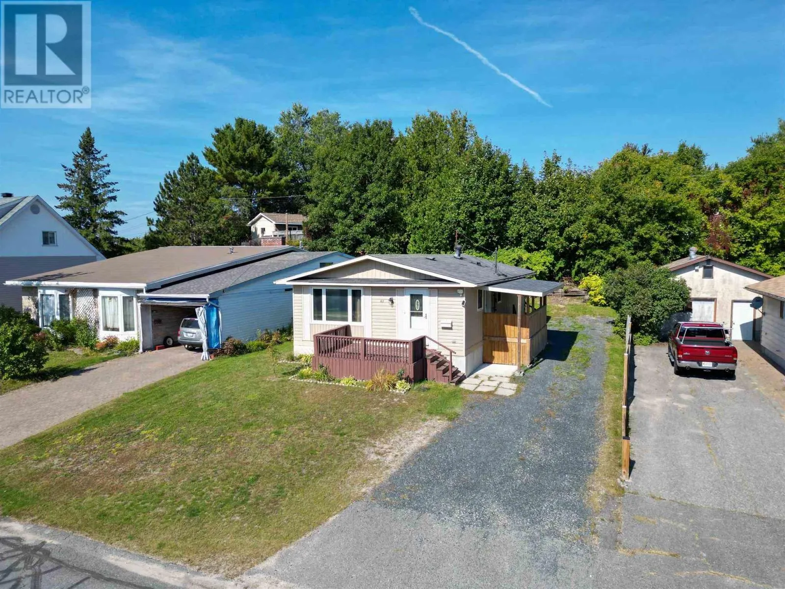 62 Dieppe AVE