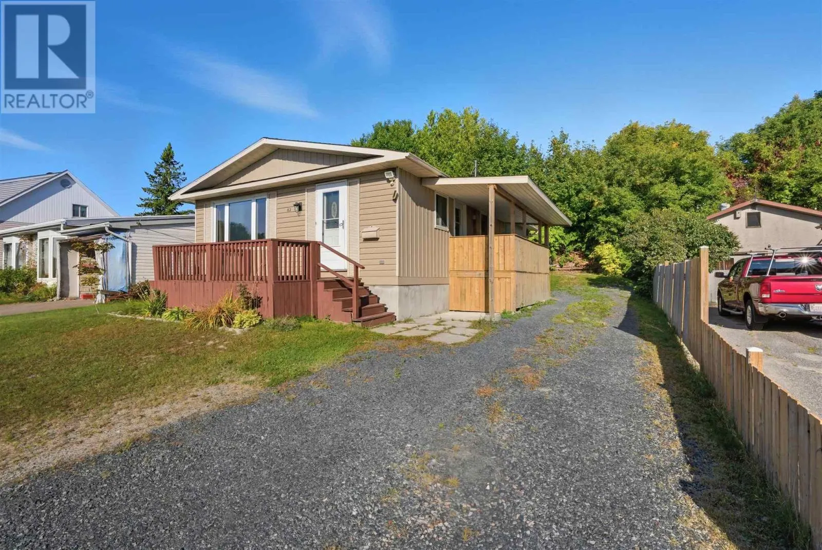 62 Dieppe AVE