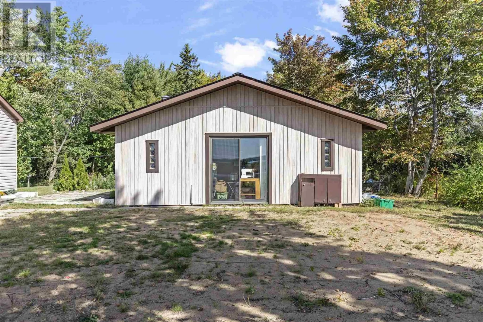 1966 Pineshores RD