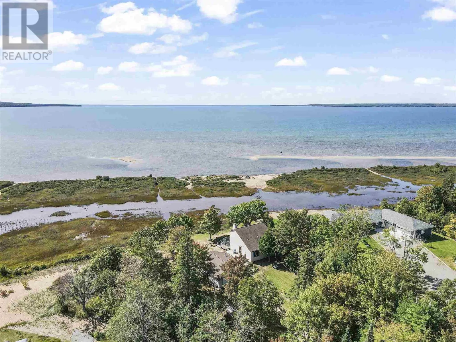 1966 Pineshores RD