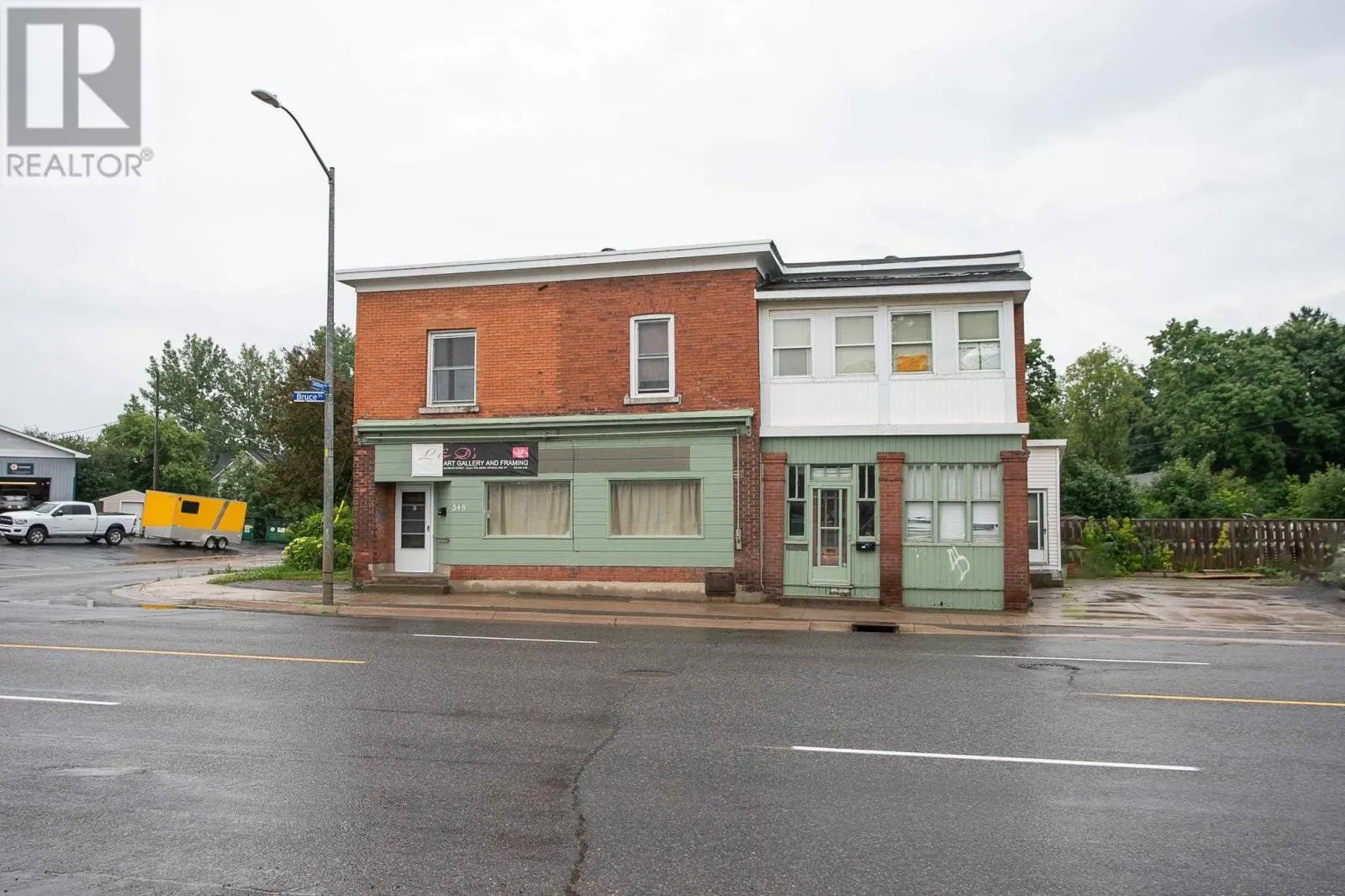 346 Bruce ST