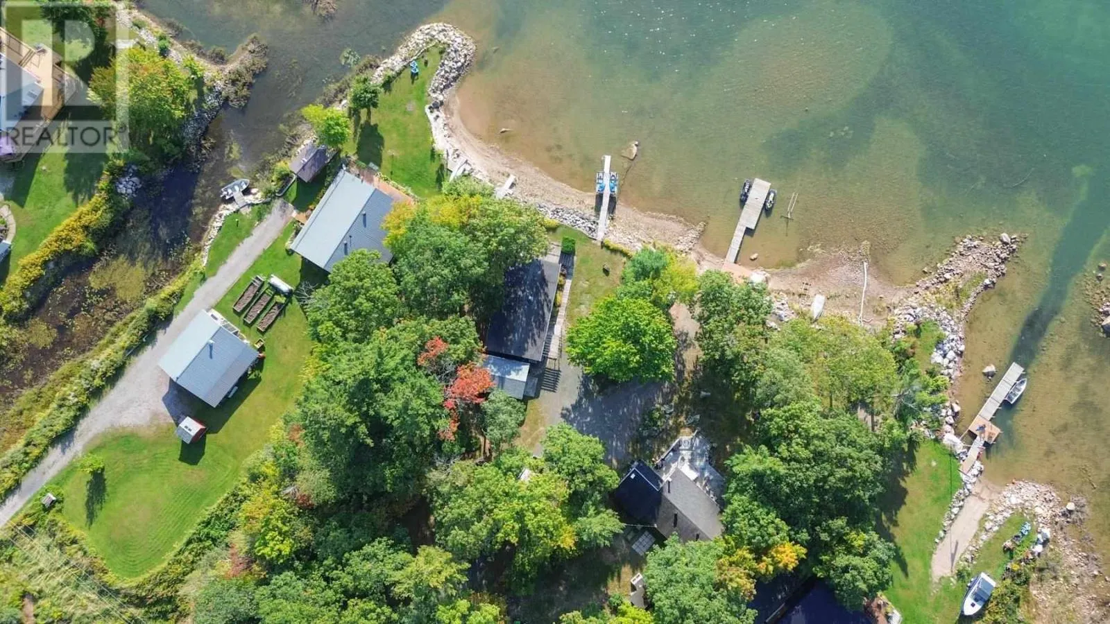 647B Lakeshore DR