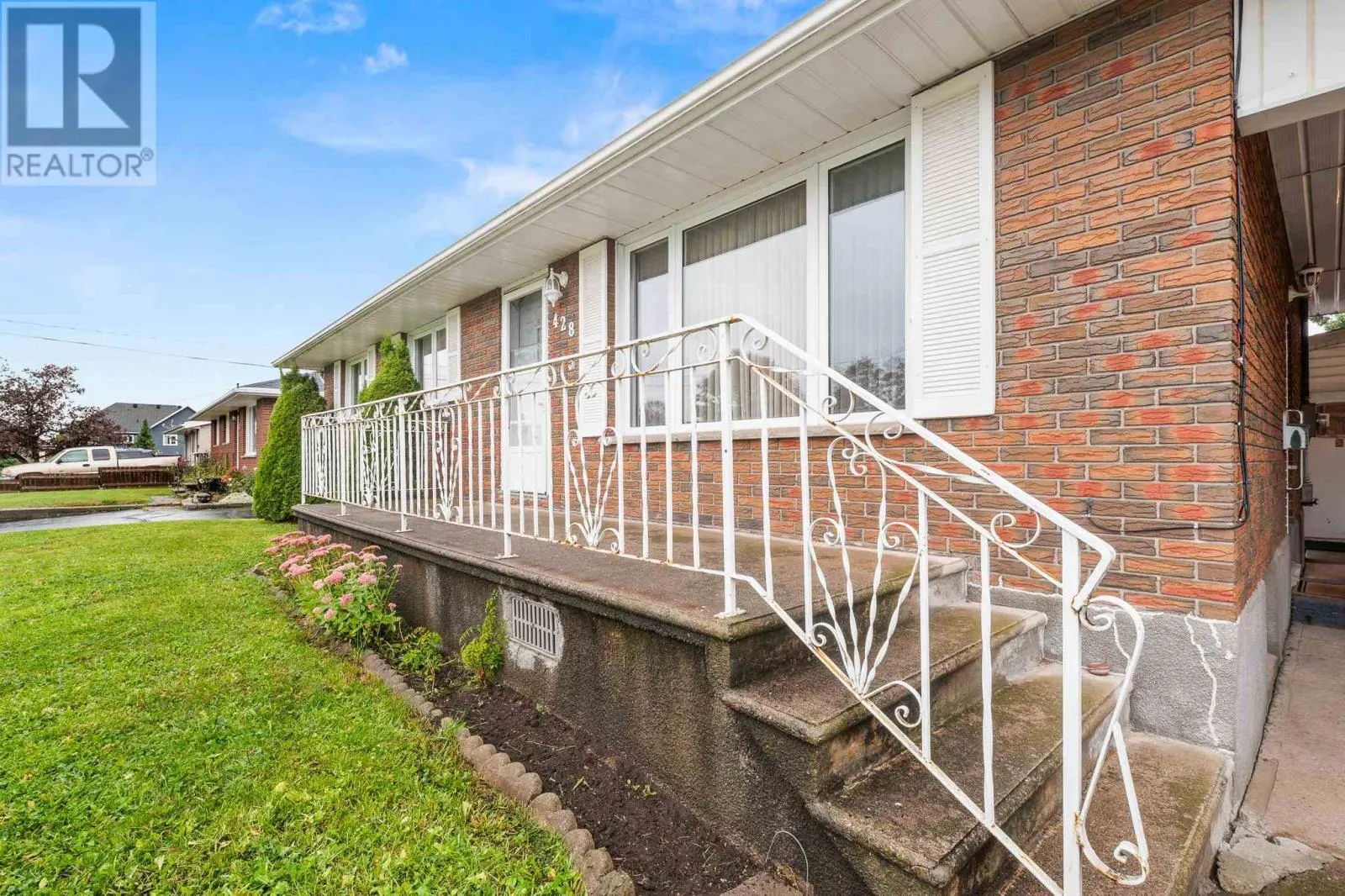 428 Langdon RD