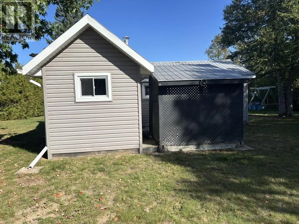 Lot 27 Devil's Lake