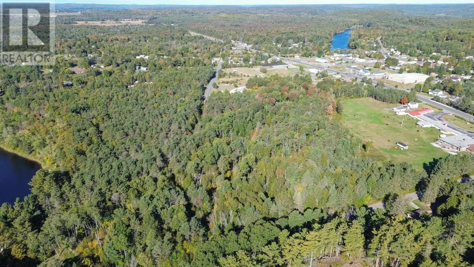 LOT 2 Glen ST