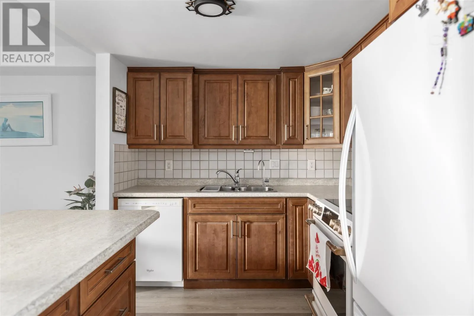 303 MacDonald AVE # 409