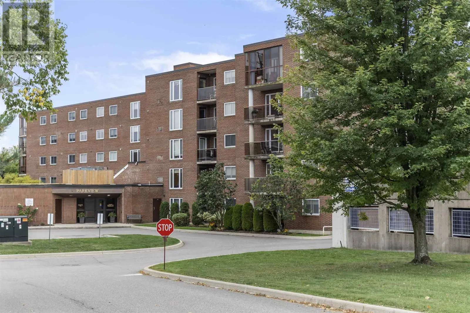 303 MacDonald AVE # 409