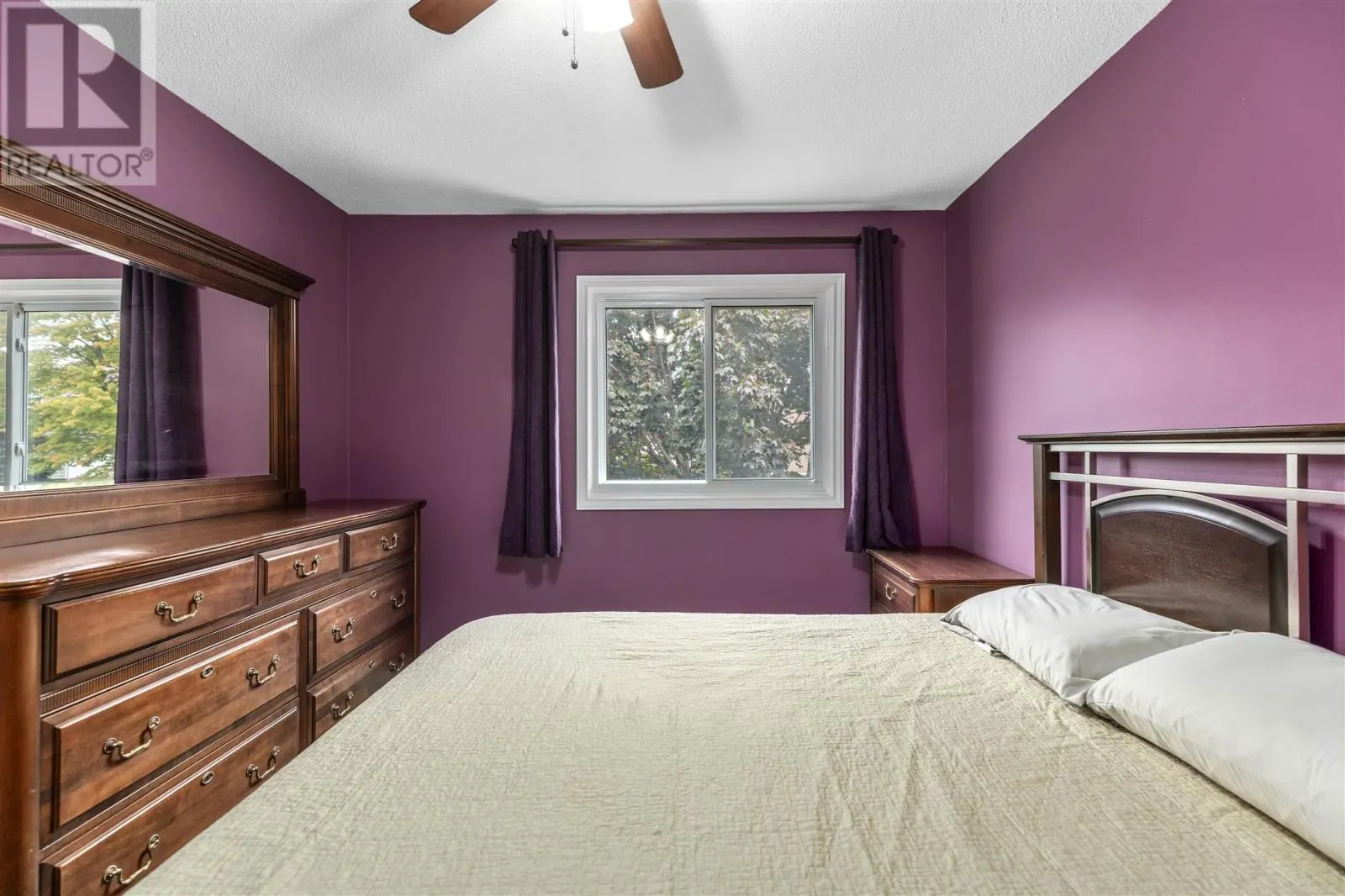 156 Sutton PL