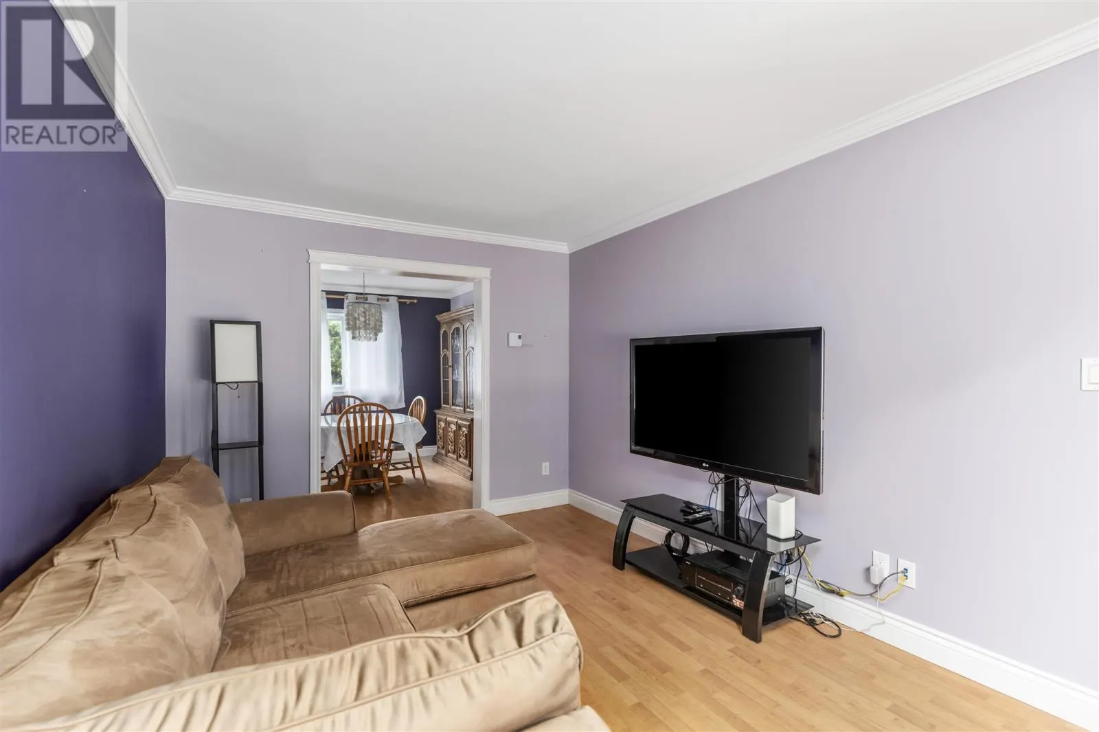 156 Sutton PL