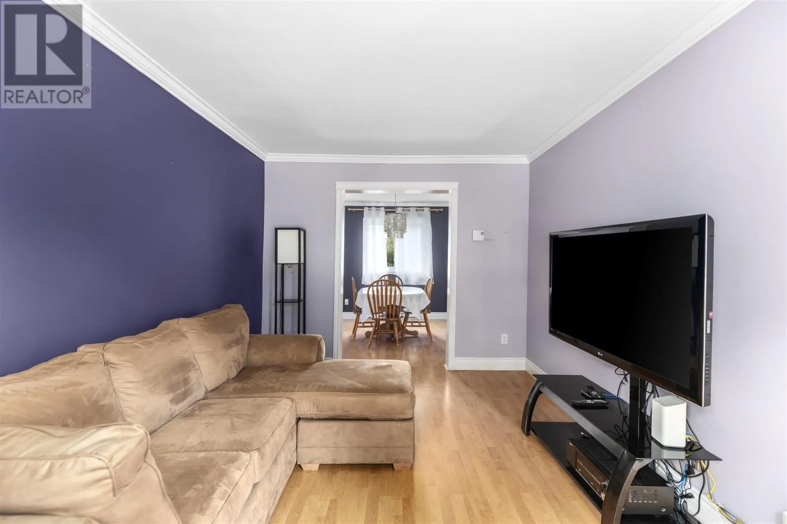 156 Sutton PL