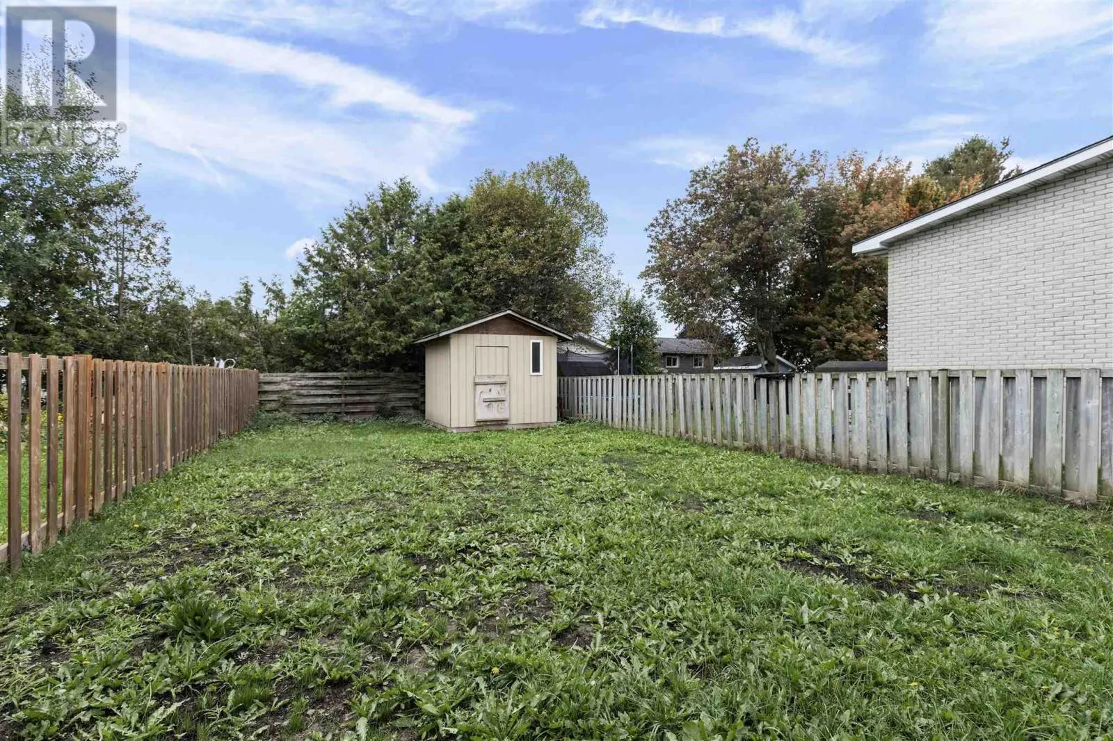 156 Sutton PL
