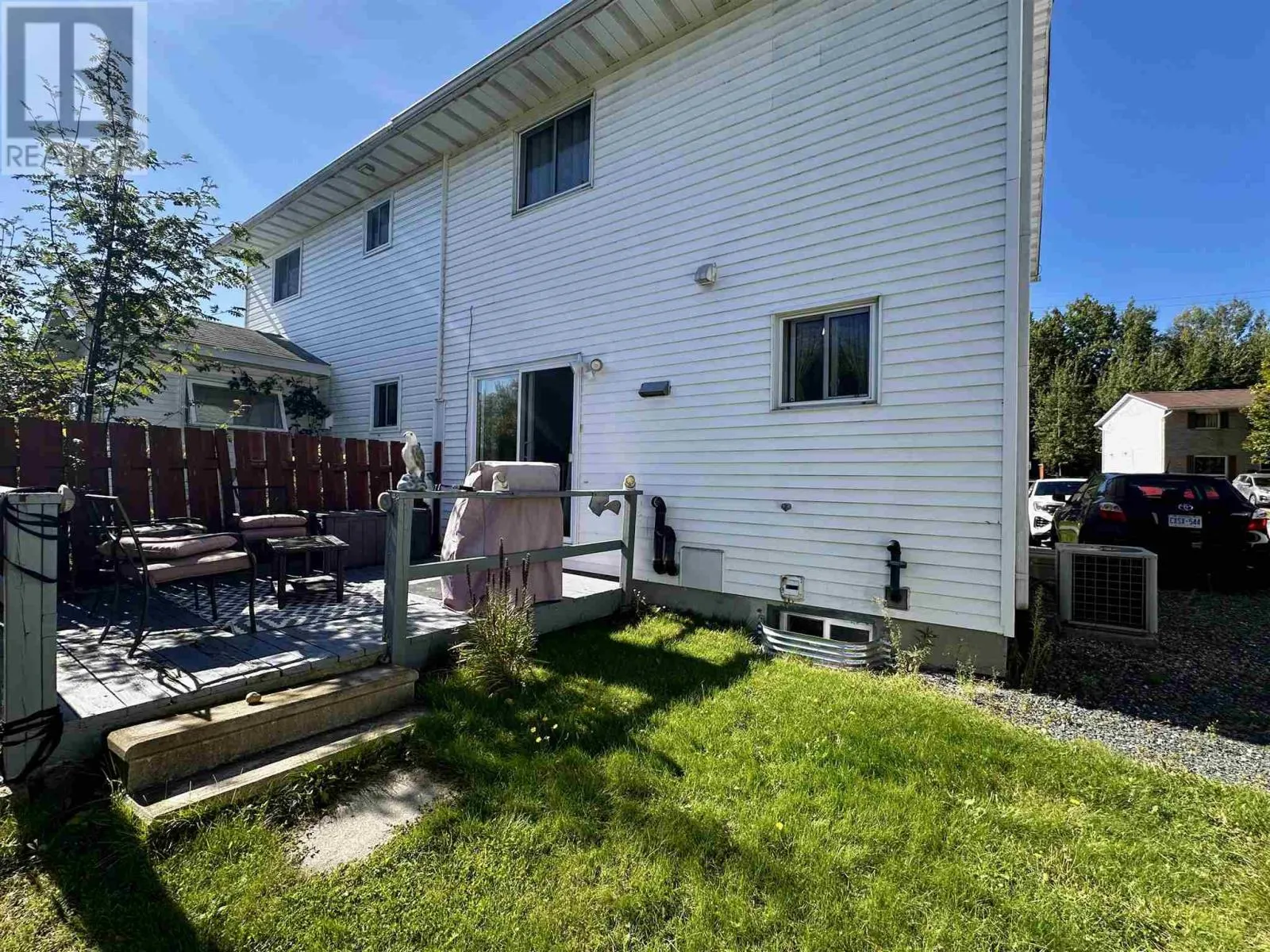 19 Hergott AVE