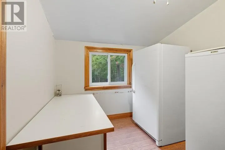417 Granary Lake RD
