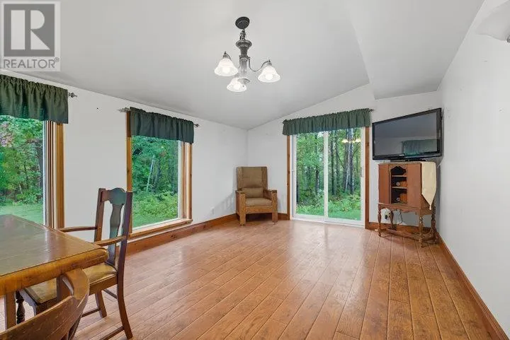417 Granary Lake RD