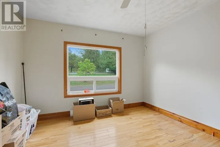 417 Granary Lake RD