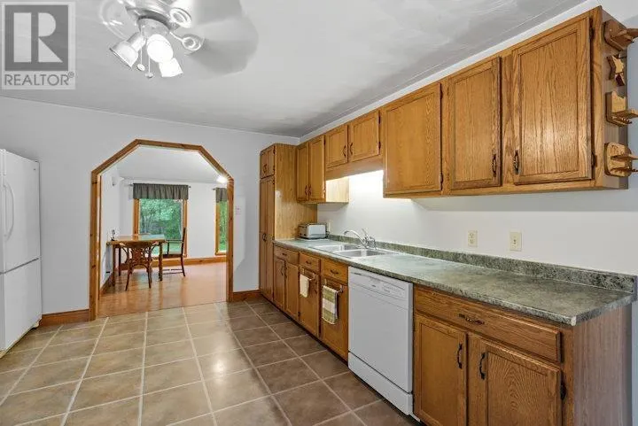 417 Granary Lake RD