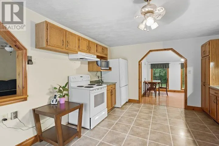 417 Granary Lake RD
