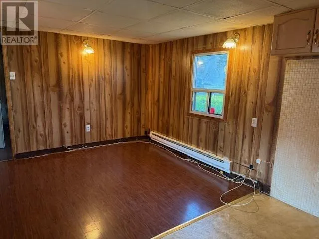 15 Fisher RD