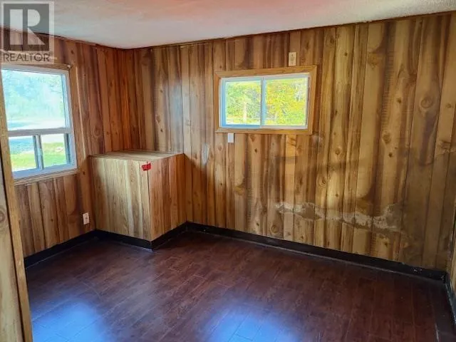 15 Fisher RD