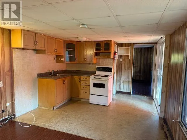 15 Fisher RD